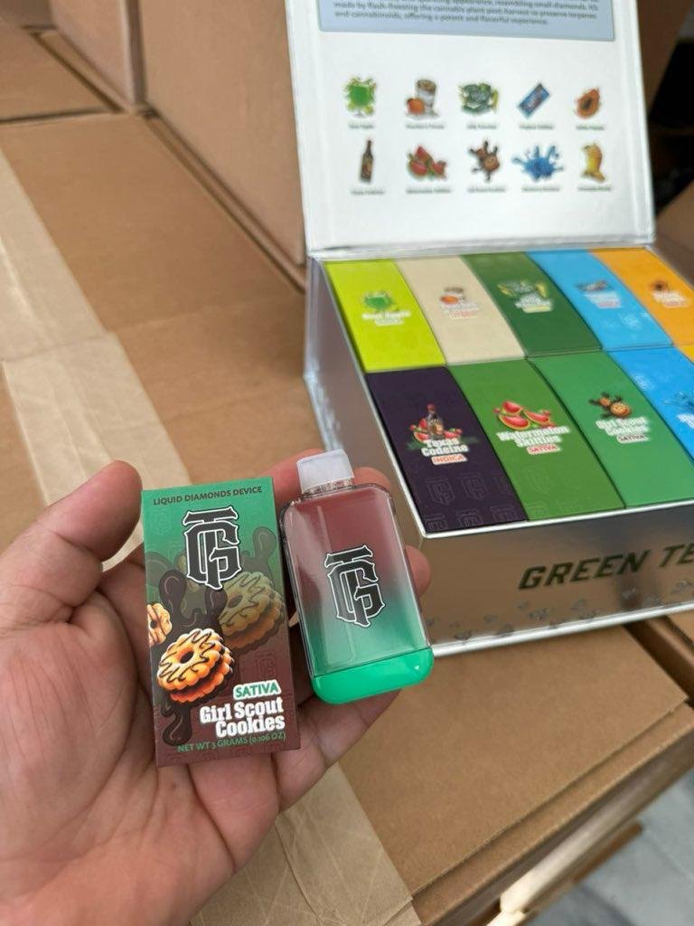 Green-Team-3G-Liquid-Diamonds-Disposable-1