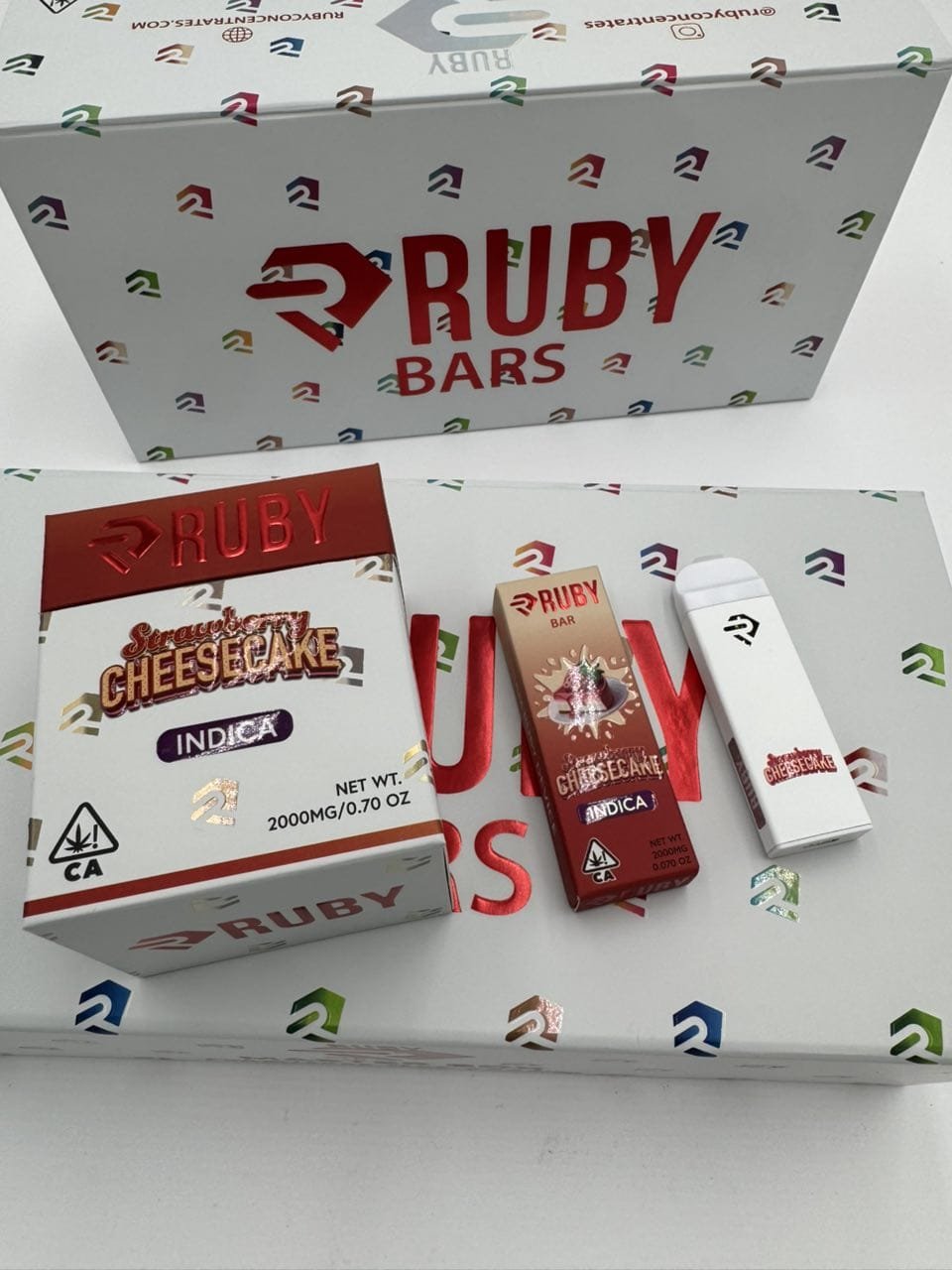 RUBY-BAR-2G-VAPE1